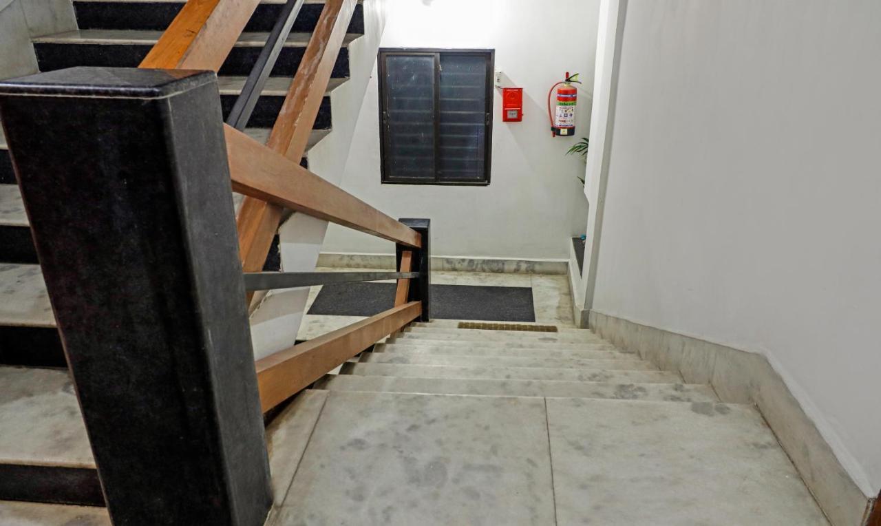 Treebo Umal Homestay Ganeshguri Guwahati Exterior foto